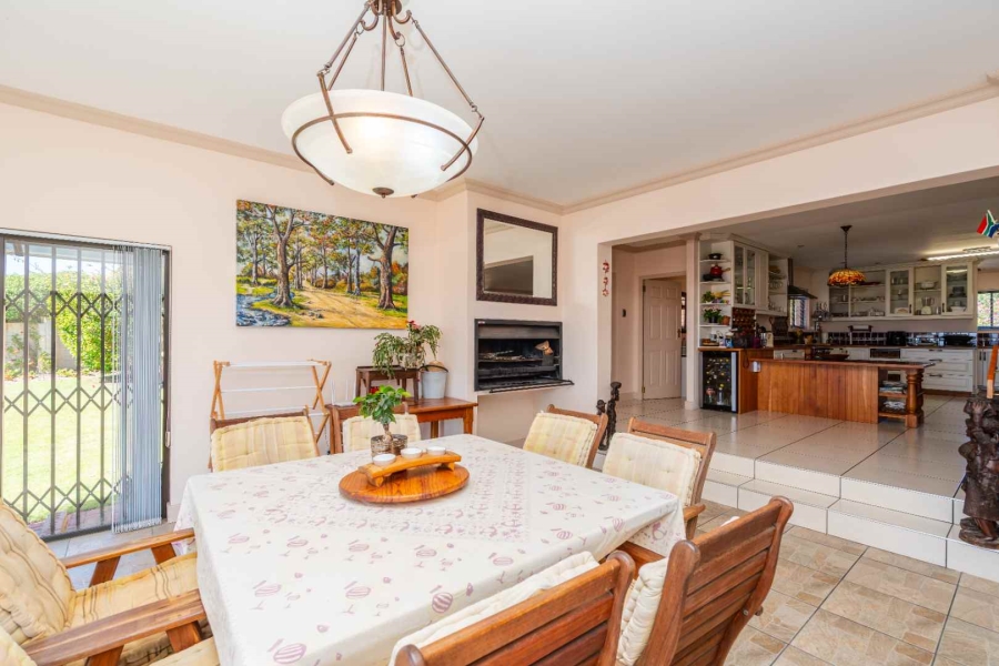 4 Bedroom Property for Sale in Myburgh Park Fase 2 Western Cape